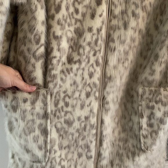 URBANCODE Faux Fur Luxurious Coat (UK8) - Picture 7 of 11